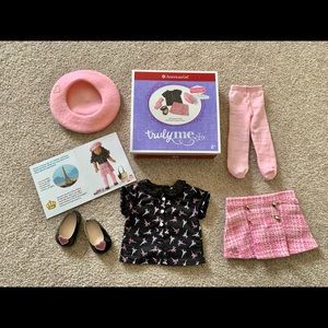 American Girl Doll World Traveler Paris Set NIB